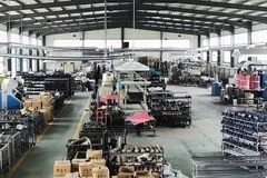 Meeting International Fashion Trends through Custom Shoe Design